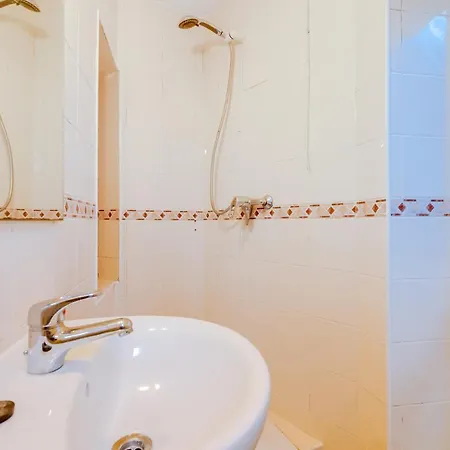 Holiday home Trem - Located In Old -