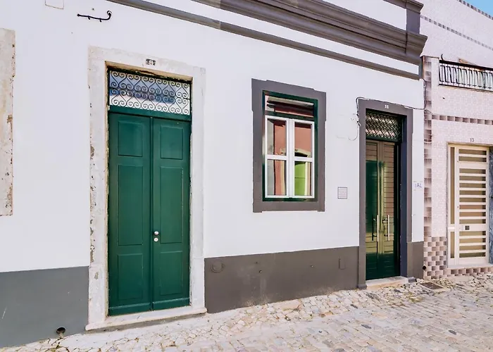 Trem - Located In Old - *