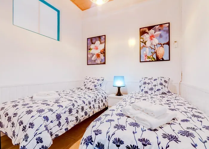 Trem - Located In Old -